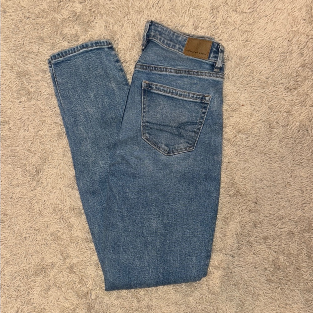 American Eagle Outfitters Mom Jean